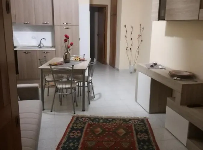 Giusy's Place 1 * Кампофеличе-ди-Роччелла